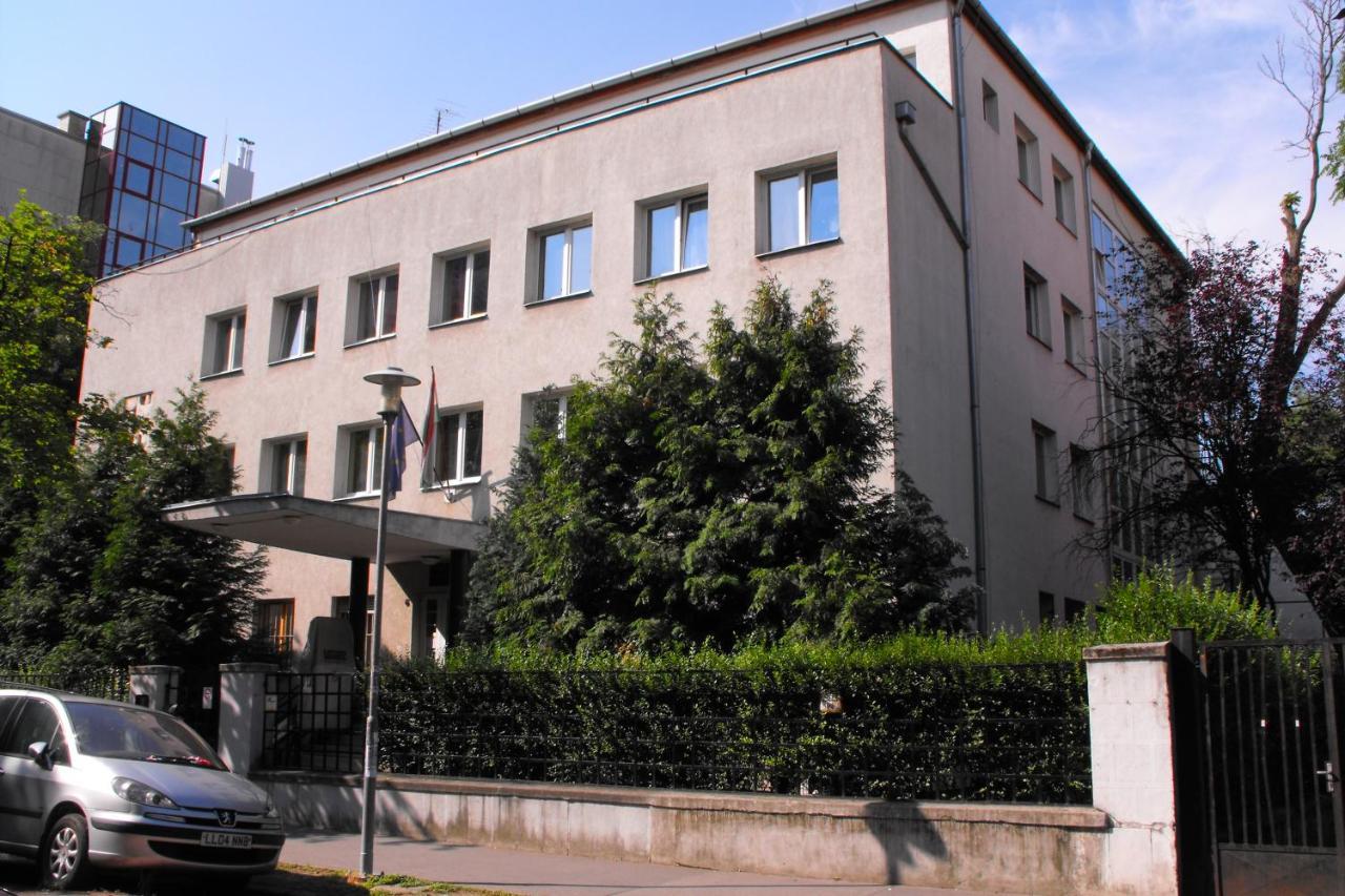 Jozsef Attila Guesthouse Budapest Exterior photo